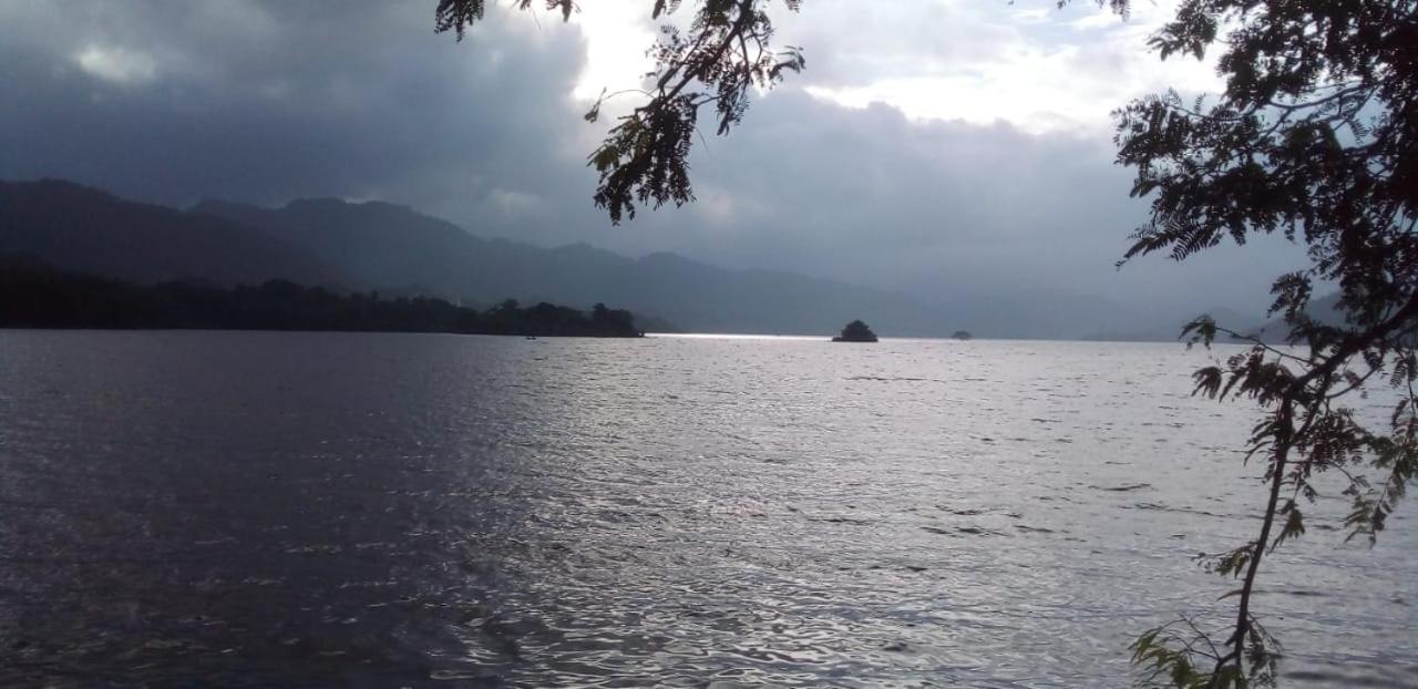 Victoria Views Resort Kandy Digana Extérieur photo